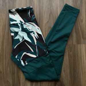 Nikki Blackletter x Gymshark Leggings
